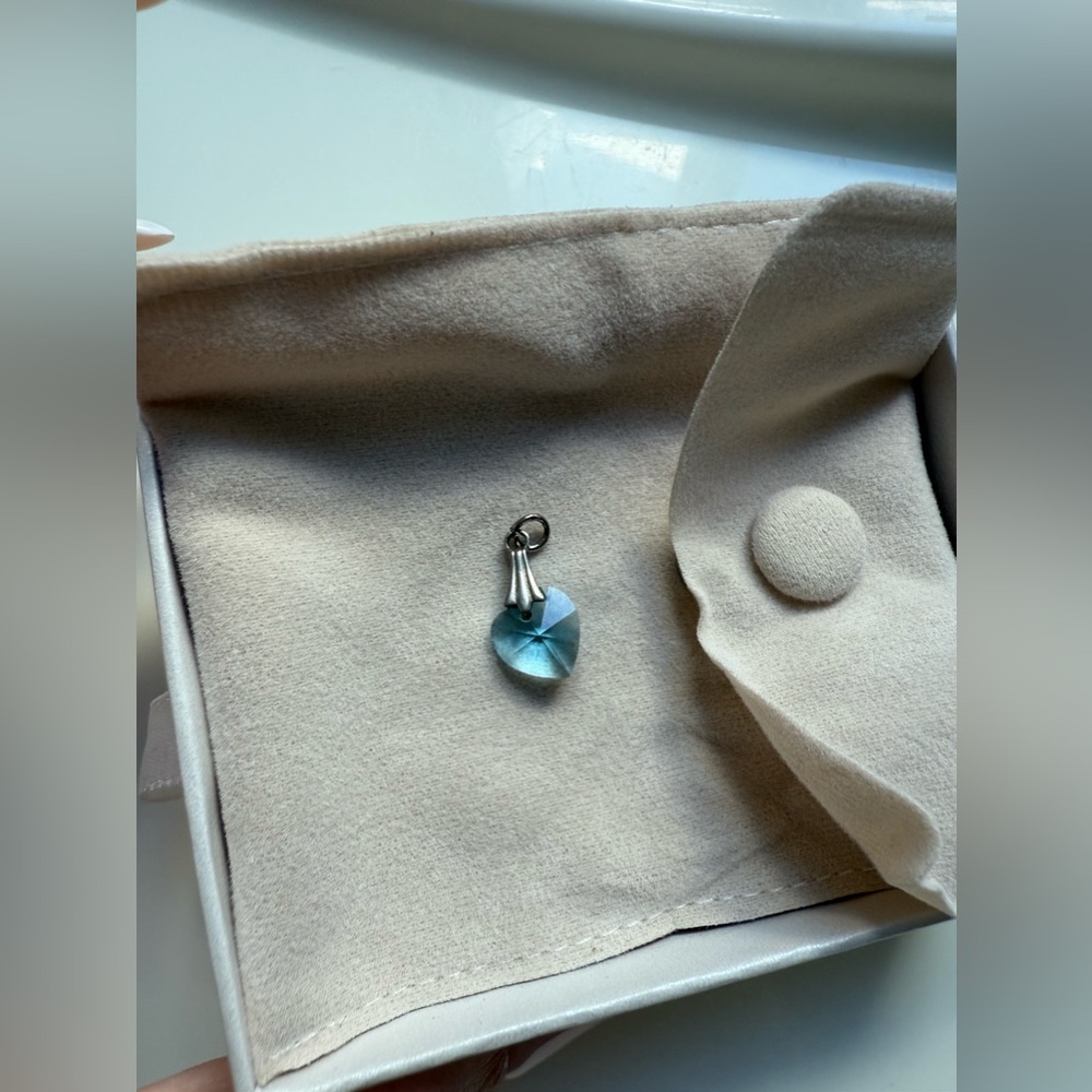 Vintage Italian clear Blue acqua marina/gem heartshape Pendant/charm - silver925